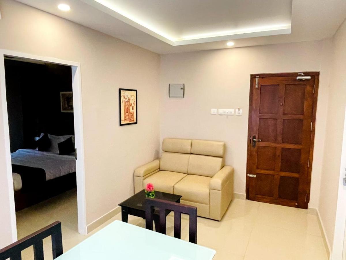 Kb Residency Hotell Kozhikode Exteriör bild