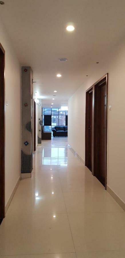 Kb Residency Hotell Kozhikode Exteriör bild